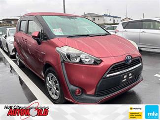 2015 Toyota Sienta - Thumbnail