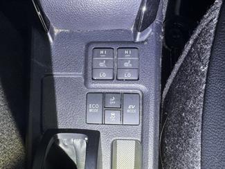 2015 Toyota Corolla - Thumbnail