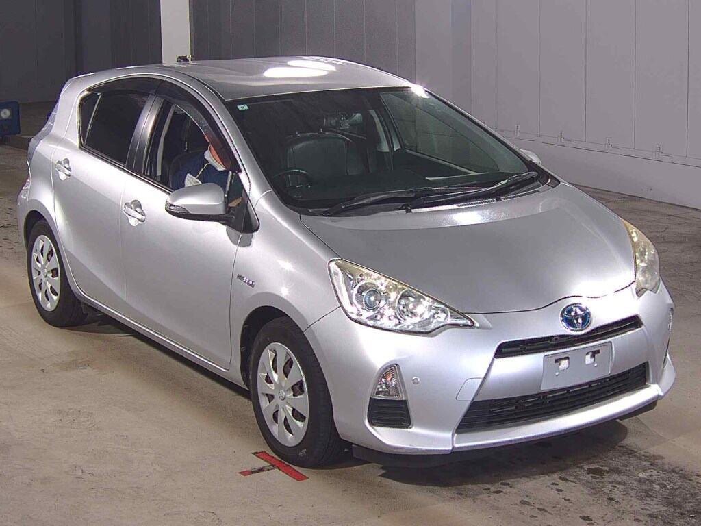 2013 Toyota Aqua