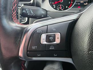 2015 Volkswagen Golf - Thumbnail