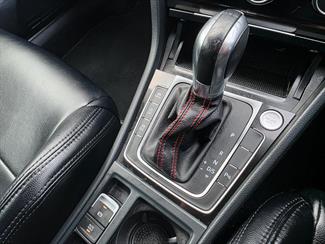 2015 Volkswagen Golf - Thumbnail