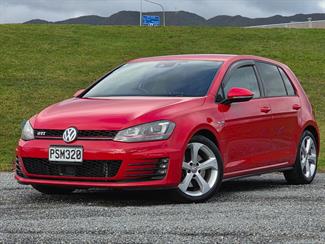 2015 Volkswagen Golf - Thumbnail