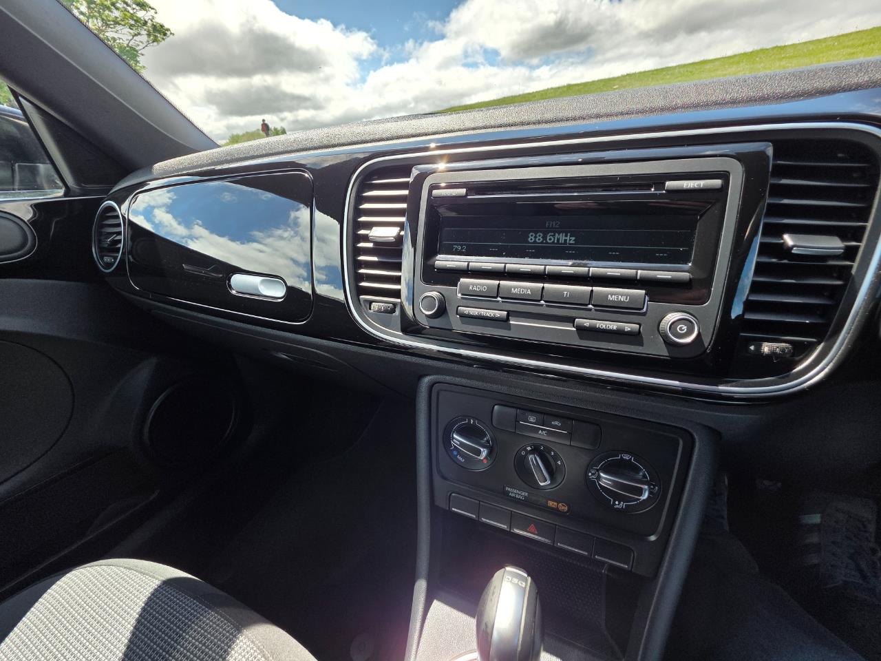 2014 Volkswagen Beetle