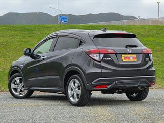 2014 Honda VEZEL 4WD - Thumbnail