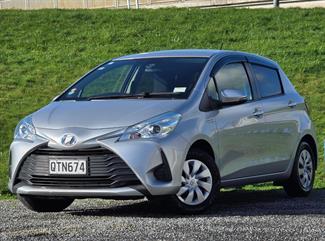 2018 Toyota Vitz - Thumbnail