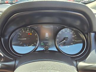 2020 Nissan X-Trail - Thumbnail