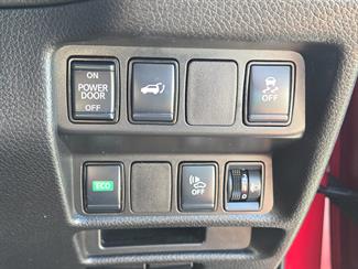 2020 Nissan X-Trail - Thumbnail