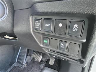 2017 Nissan X-Trail - Thumbnail