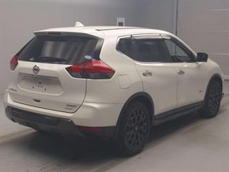 2017 Nissan X-Trail - Thumbnail