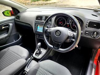 2014 Volkswagen Polo - Thumbnail