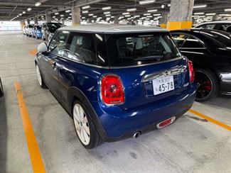 2016 Mini Cooper - Thumbnail