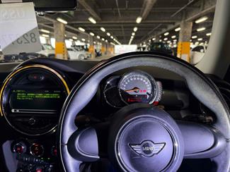 2016 Mini Cooper - Thumbnail