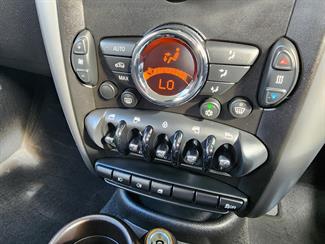2012 Mini Cooper - Thumbnail