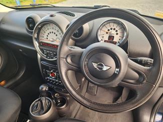 2012 Mini Cooper - Thumbnail