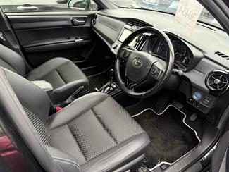 2016 Toyota Corolla - Thumbnail
