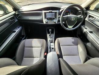 2019 Toyota Corolla - Thumbnail