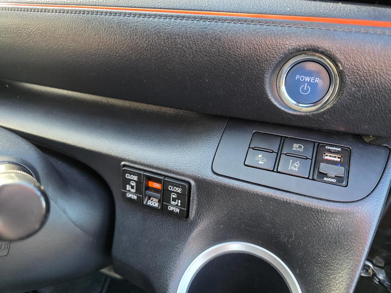 2016 Toyota Sienta