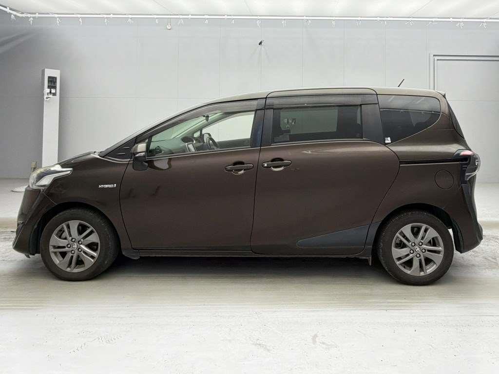 2016 Toyota Sienta