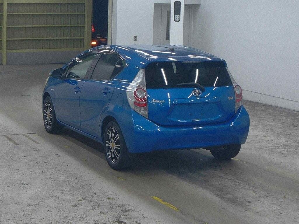 2013 Toyota Aqua