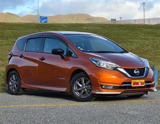2018 Nissan Note - Thumbnail