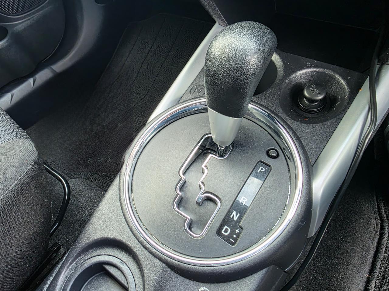 2011 Mitsubishi RVR