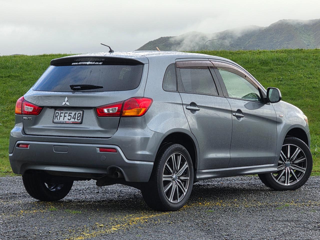 2011 Mitsubishi RVR