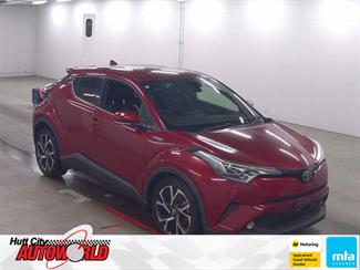 2017 Toyota C-HR - Thumbnail