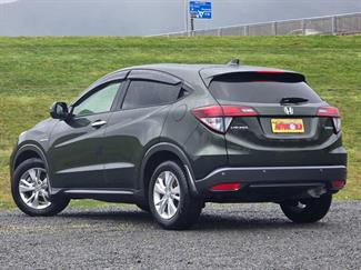 2014 Honda Vezel - Thumbnail