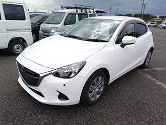 2016 Mazda Demio - Thumbnail