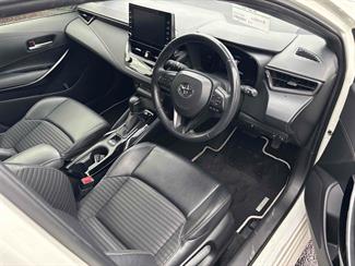 2020 Toyota Corolla - Thumbnail