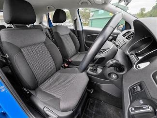 2014 Volkswagen Polo - Thumbnail
