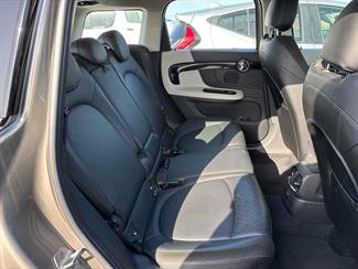 2017 Mini Countryman - Thumbnail