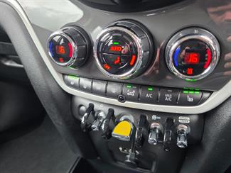 2017 Mini Cooper - Thumbnail