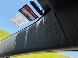 2018 Toyota Corolla - Thumbnail