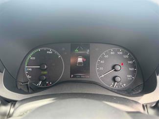 2021 Toyota Yaris - Thumbnail