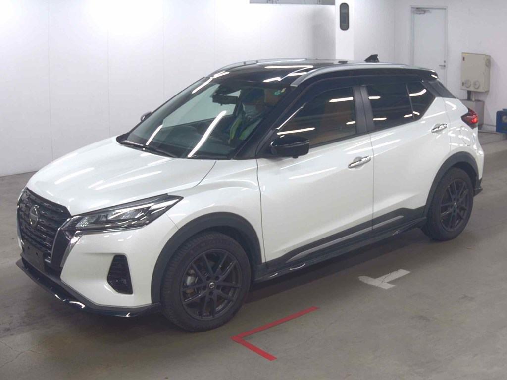 2021 Nissan KICKS 5D