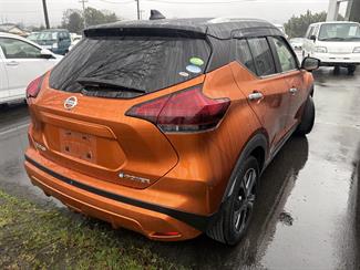 2021 Nissan Kicks - Thumbnail