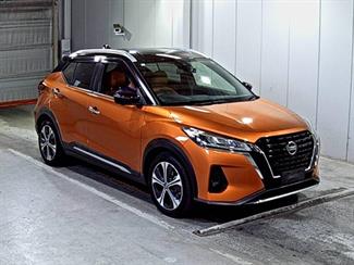 2021 Nissan Kicks - Thumbnail