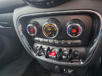 2016 Mini Cooper - Thumbnail