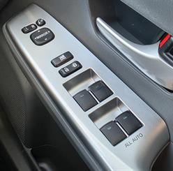2012 Toyota Prius - Thumbnail