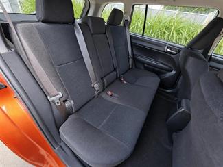 2016 Toyota Corolla - Thumbnail