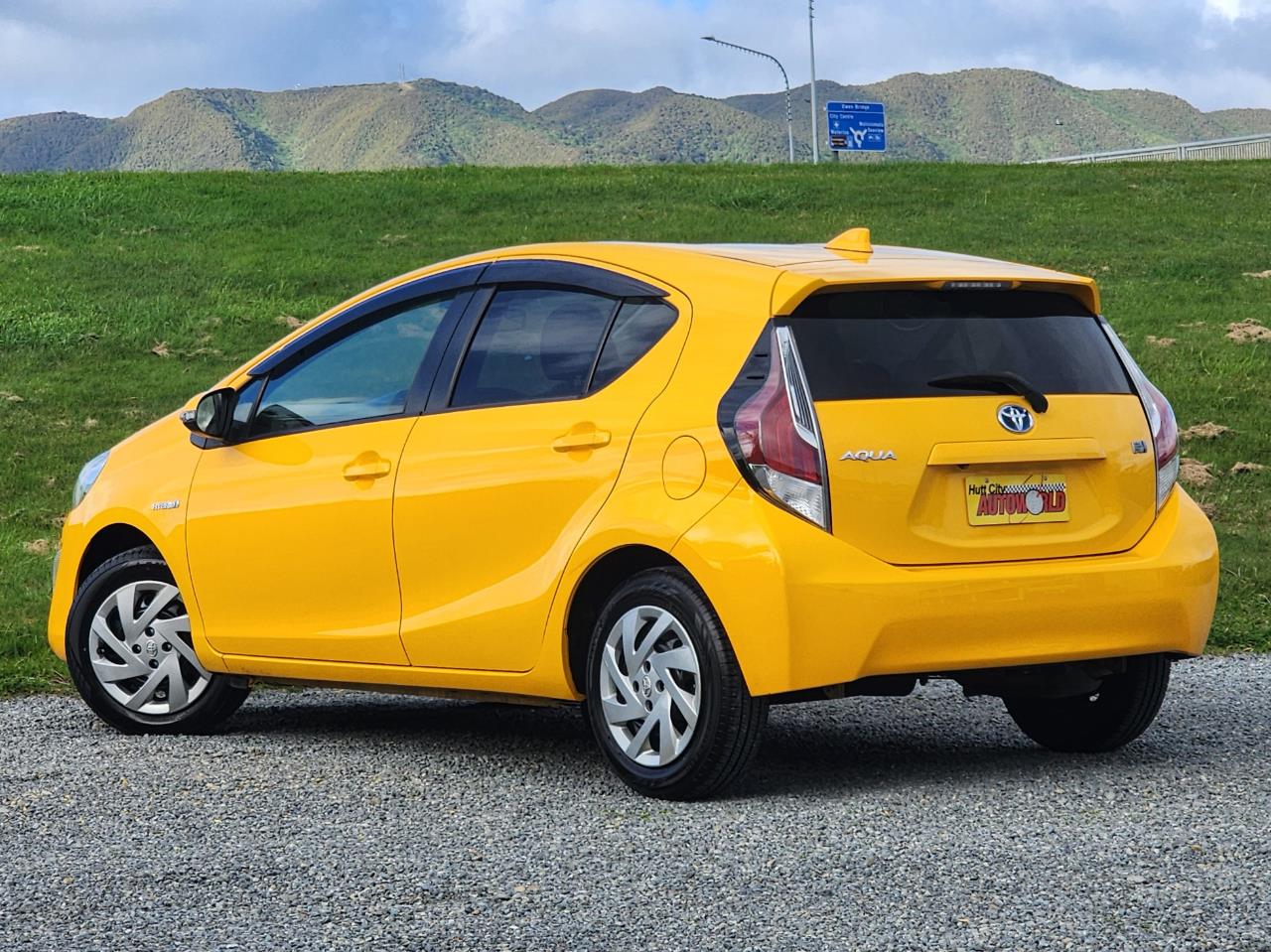 2015 Toyota Aqua
