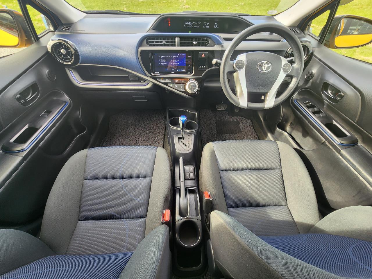 2015 Toyota Aqua