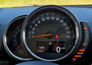 2017 Mini Cooper - Thumbnail