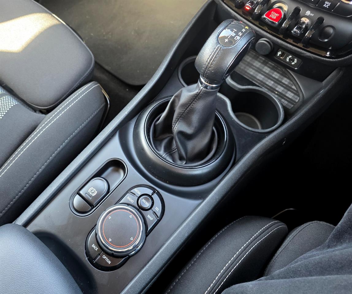 2017 Mini Cooper