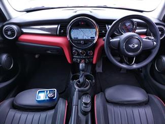 2015 BMW Mini - Thumbnail