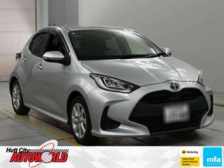 2020 Toyota Yaris - Thumbnail