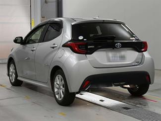 2020 Toyota Yaris - Thumbnail