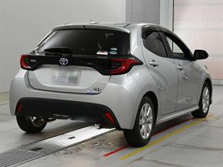 2020 Toyota Yaris - Thumbnail