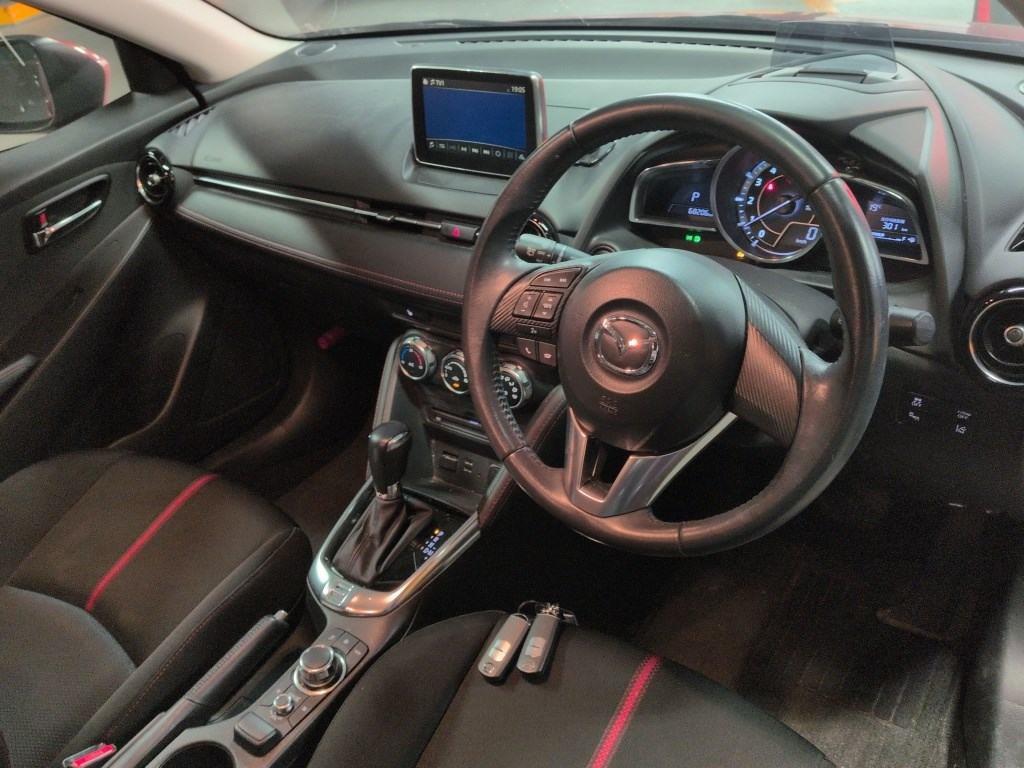 2016 Mazda Demio